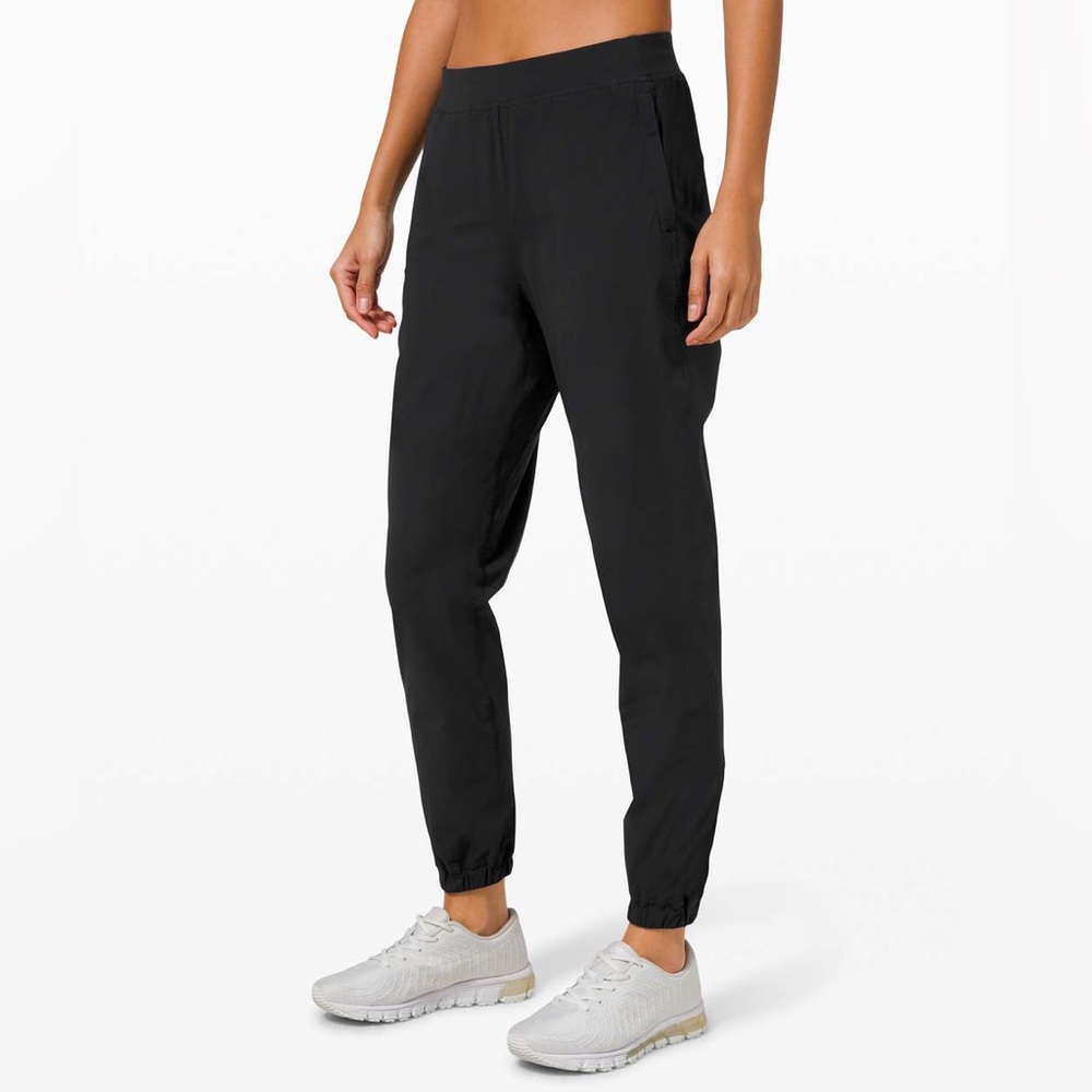 BLACK Adapted State Joggers Lulu
